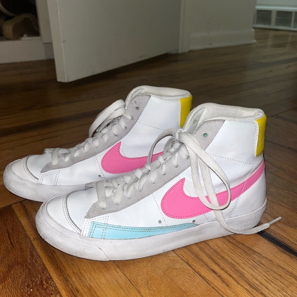 Women’s Blazer Mid ‘77 “pastel”